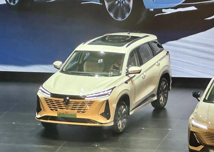  长安,长安UNI-K,吉利汽车,星越L,长安CS75,哈弗,哈弗H6 DHT-PHEV,哈弗H6