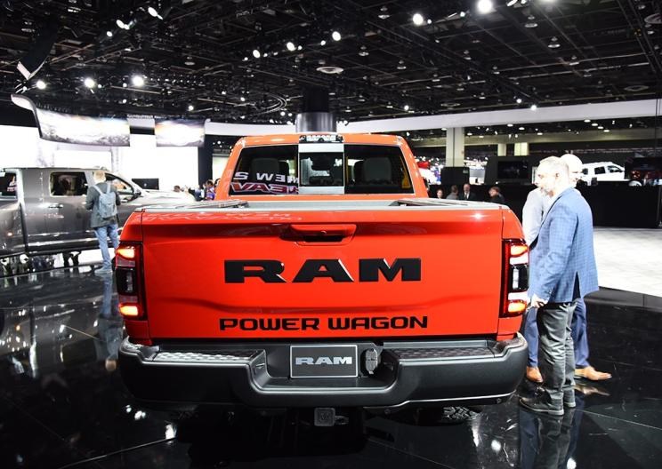  RAM,RAM Trucks