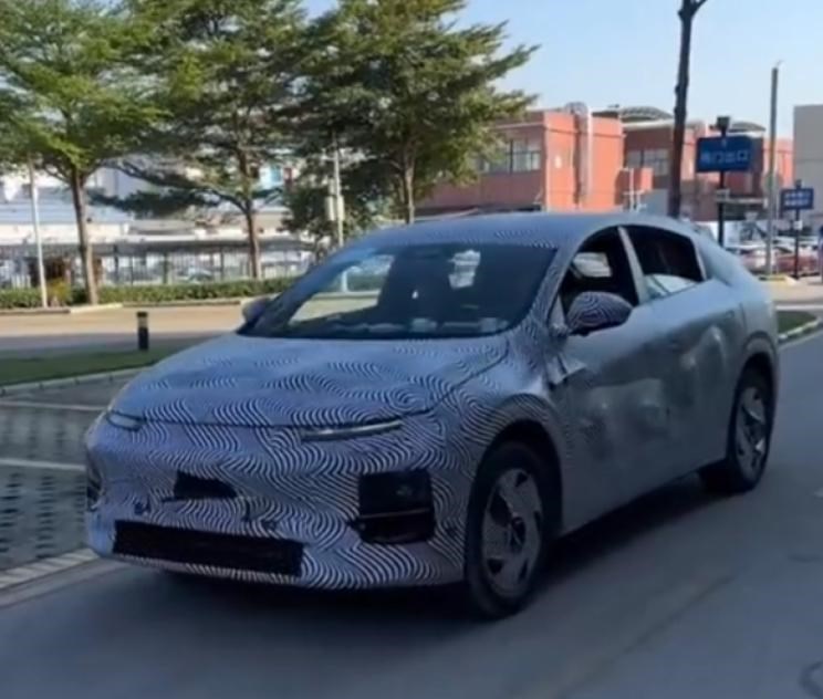  特斯拉,Model Y,路虎,发现,小鹏,小鹏P5