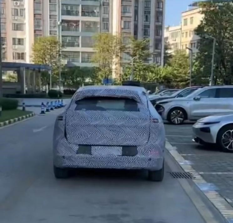  特斯拉,Model Y,路虎,发现,小鹏,小鹏P5