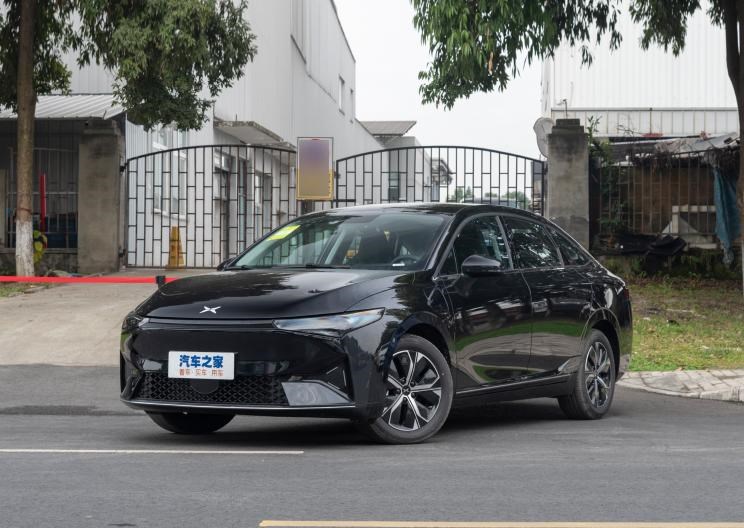  几何汽车,几何C,理想汽车,理想ONE,零跑汽车,零跑C01,东风风神,皓极,蔚来,蔚来ET7,日产,轩逸,哪吒汽车,哪吒S,哪吒U,哪吒V,比亚迪,海豚,蔚来ET5,小鹏,小鹏P7,风神E70,极氪,ZEEKR 001,小鹏P5,蔚来ES8,小鹏G3,红旗,红旗E-HS9,领克,领克01,逍客,蔚来ES7,汉,红旗H9