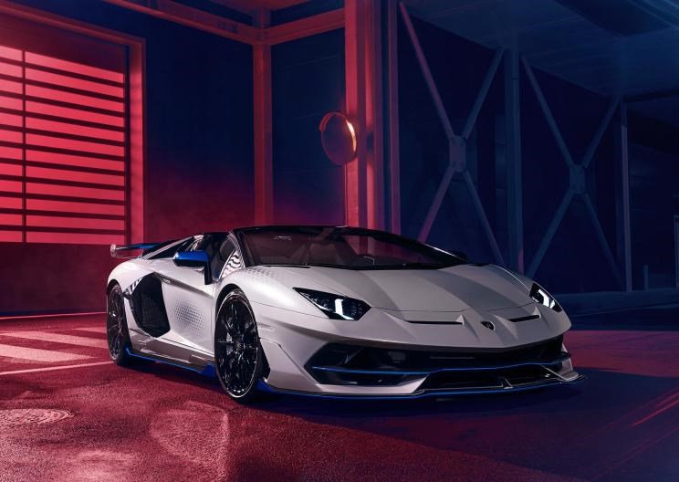  兰博基尼,Aventador