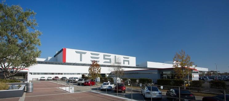  特斯拉,Model Y,Model 3,Model X,理想汽车,理想ONE,Model S,宝马,宝马5系,路虎,发现,小鹏,小鹏P7,宝马iX3,Polestar极星,Polestar 2,奔驰,奔驰C级,比亚迪,元新能源,奥迪,奥迪A6,蔚来,蔚来ES6